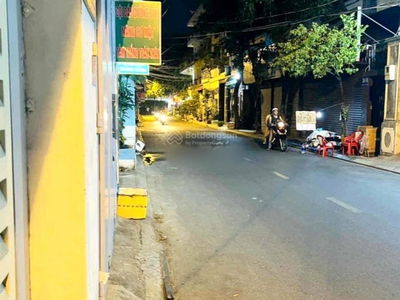 Tan Son Nhi Street, Vietnam Tan Son Nhi Street, Vietnam