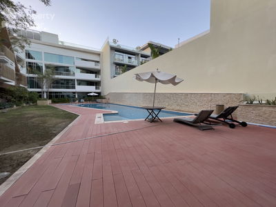 Oxford Boulevard, United Arab Emirates  Oxford Boulevard, United Arab Emirates