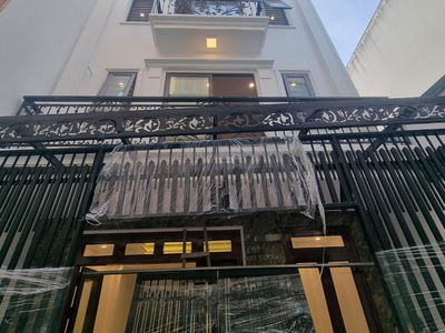 Co Linh Street, Vietnam Co Linh Street, Vietnam