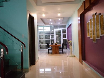 Bach Dang Street, Vietnam Bach Dang Street, Vietnam