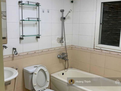 Hoang Hoa Tham Street, Vietnam Hoang Hoa Tham Street, Vietnam