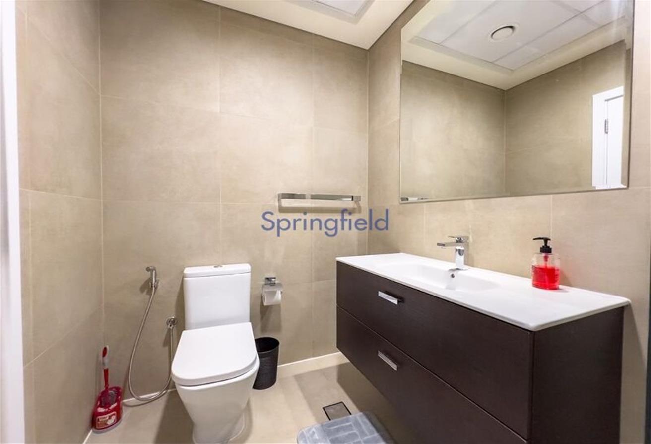 Marina Arcade Tower, United Arab Emirates Marina Arcade Tower, United Arab Emirates