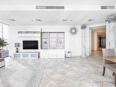 Al Fattan Marine Tower, United Arab Emirates  Al Fattan Marine Tower, United Arab Emirates