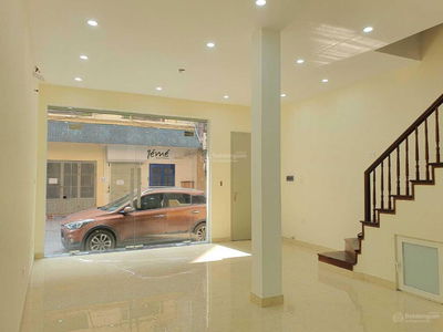 Dang Tien Dong Street, Vietnam Dang Tien Dong Street, Vietnam