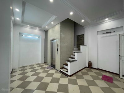 Dang Tien Dong Street, Vietnam Dang Tien Dong Street, Vietnam