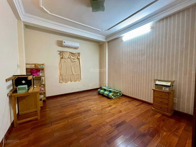 Le Van Sy Street, Vietnam Le Van Sy Street, Vietnam