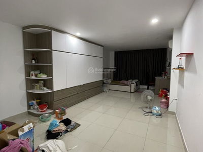 Tran Dinh Xu Street, Vietnam Tran Dinh Xu Street, Vietnam