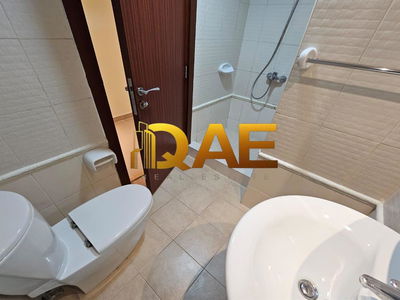 Al Khail Gate, United Arab Emirates  Al Khail Gate, United Arab Emirates