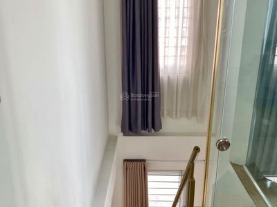 Nguyen Cuu Van Street, Vietnam Nguyen Cuu Van Street, Vietnam