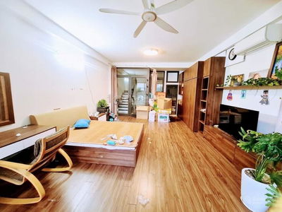 Linh Dam Street, Vietnam Linh Dam Street, Vietnam