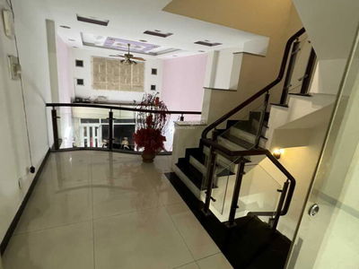 Ong Ich Khiem Street, Vietnam Ong Ich Khiem Street, Vietnam