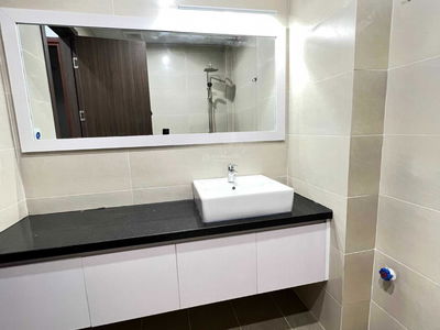 Tu Dinh Street, Vietnam Tu Dinh Street, Vietnam