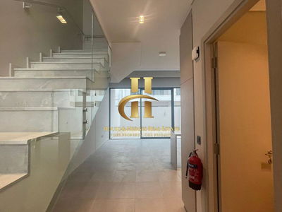 MAG Eye, United Arab Emirates  MAG Eye, United Arab Emirates