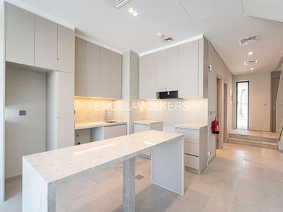 MAG Eye, United Arab Emirates  MAG Eye, United Arab Emirates