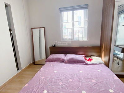 Co Bac Street, Vietnam Co Bac Street, Vietnam