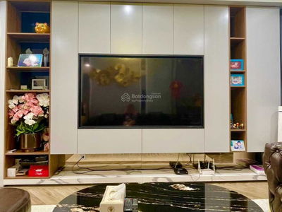 Thang Long Number One, Vietnam Thang Long Number One, Vietnam