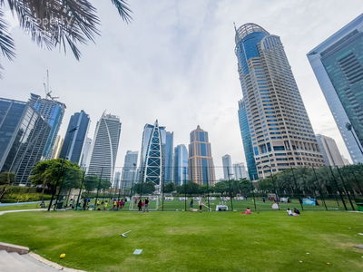 Dubai Star, United Arab Emirates  Dubai Star, United Arab Emirates