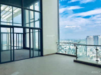 Diamond Island, Vietnam Diamond Island, Vietnam