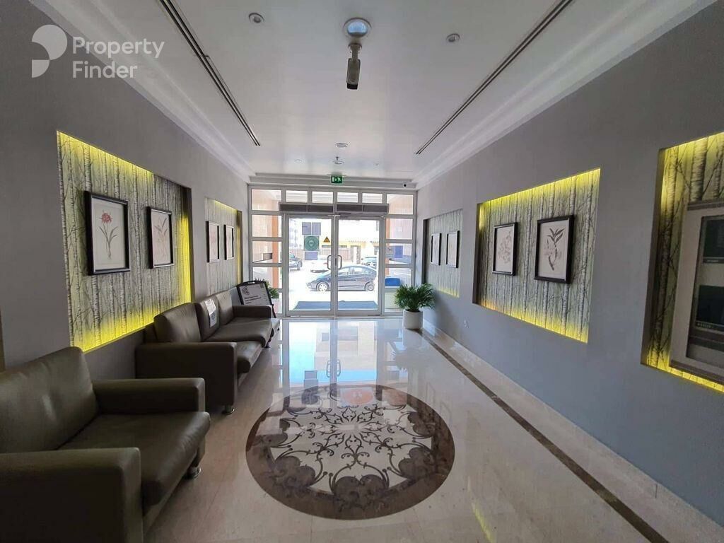 Maple 2, United Arab Emirates Maple 2, United Arab Emirates