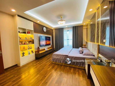 Rose Town, Vietnam Rose Town, Vietnam