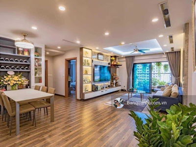 Rose Town, Vietnam Rose Town, Vietnam