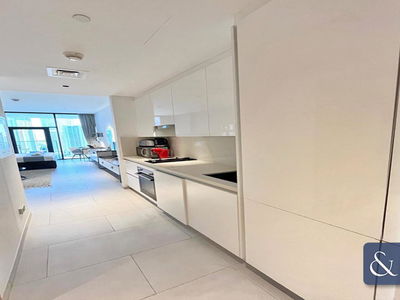 Marquise Square Tower, United Arab Emirates  Marquise Square Tower, United Arab Emirates