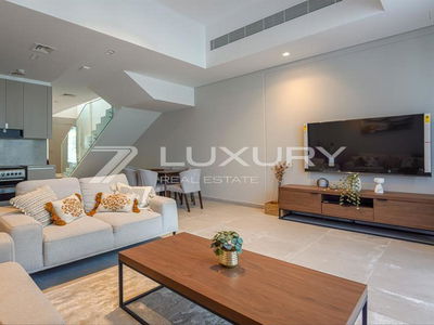 MAG Eye, United Arab Emirates  MAG Eye, United Arab Emirates