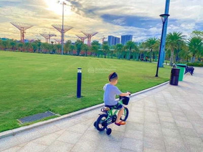 Vinhomes Grand Park, Vietnam  Vinhomes Grand Park, Vietnam