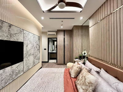 Of The Sun, Vietnam Of The Sun, Vietnam