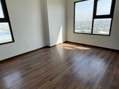 Charm City, Vietnam Charm City, Vietnam