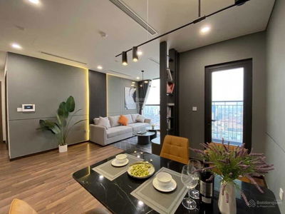 Iris Garden, Vietnam Iris Garden, Vietnam