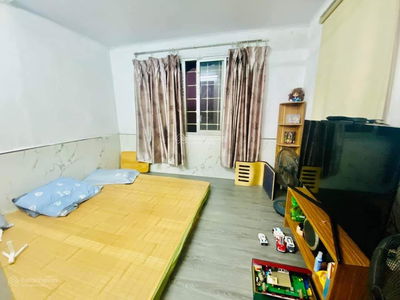 Vu Trong Phung Street, Vietnam Vu Trong Phung Street, Vietnam