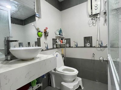 Vinh Diem Trung, Vietnam Vinh Diem Trung, Vietnam