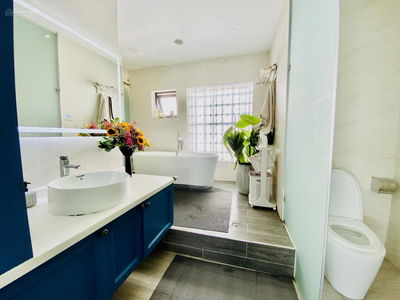 Viva Riverside, Vietnam Viva Riverside, Vietnam