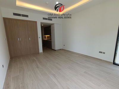 Azizi Riviera 42, United Arab Emirates  Azizi Riviera 42, United Arab Emirates