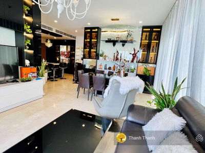 Diamond Island, Vietnam Diamond Island, Vietnam