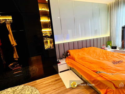 Diamond Island, Vietnam Diamond Island, Vietnam