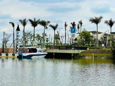 Waterpoint, Vietnam  Waterpoint, Vietnam