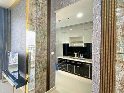 River Gate, Vietnam River Gate, Vietnam