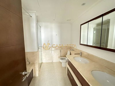 South Ridge 6, United Arab Emirates  South Ridge 6, United Arab Emirates