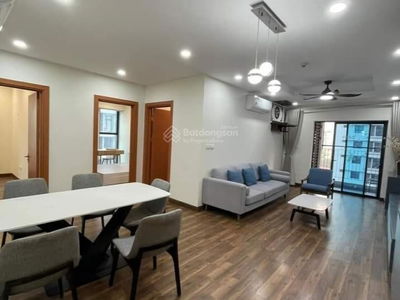 Pham Hung Street, Vietnam Pham Hung Street, Vietnam