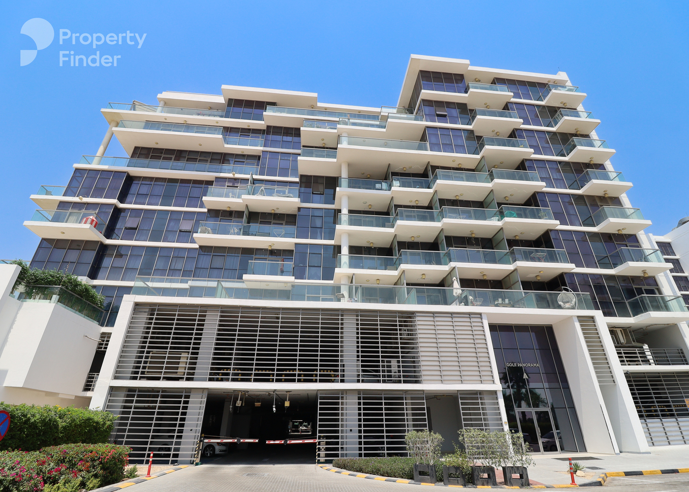 Golf Panorama A, United Arab Emirates Golf Panorama A, United Arab Emirates