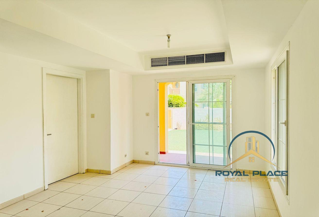 Springs 5, United Arab Emirates Springs 5, United Arab Emirates