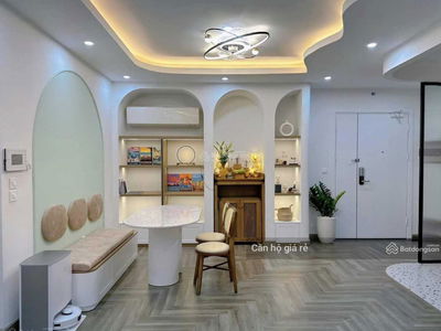 Oriental Plaza 685 Au Co, Vietnam Oriental Plaza 685 Au Co, Vietnam