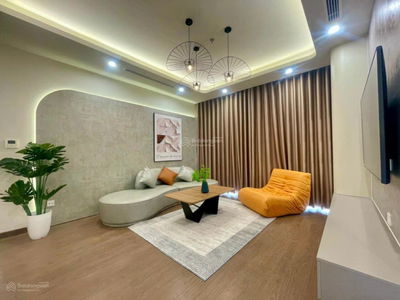 Rose Town, Vietnam Rose Town, Vietnam