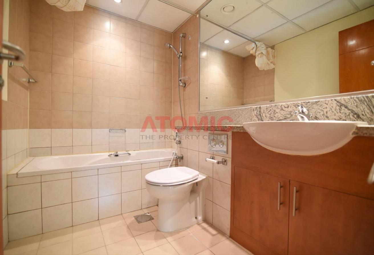 Al Dhafra, United Arab Emirates Al Dhafra, United Arab Emirates