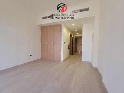 Azizi Riviera 41, United Arab Emirates  Azizi Riviera 41, United Arab Emirates