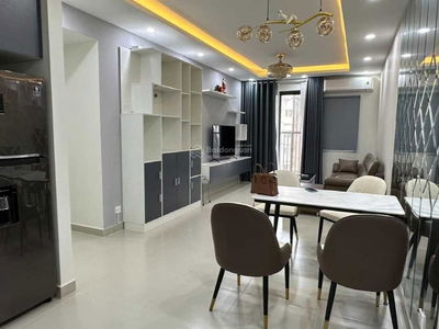 Topaz Twins, Vietnam  Topaz Twins, Vietnam