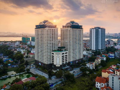 D'. Le Roi Soleil, Vietnam D'. Le Roi Soleil, Vietnam