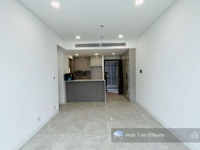 The River Thu Thiem, Vietnam  The River Thu Thiem, Vietnam